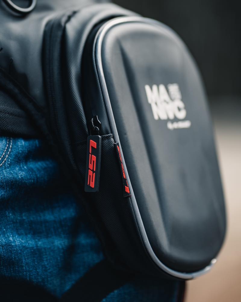 LS2 LEG BAG CARBON GRAIN BLACK – www.ls2helmetspk.com