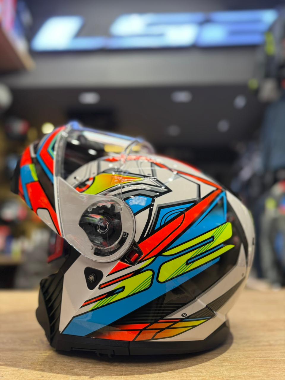 FF908 Strobe II Xdron Neon Orange – www.ls2helmetspk.com