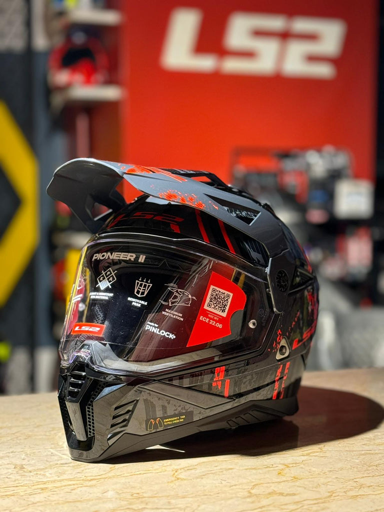 MX702 PIONEER II CRAZY GLOSS BLACK RED – www.ls2helmetspk.com