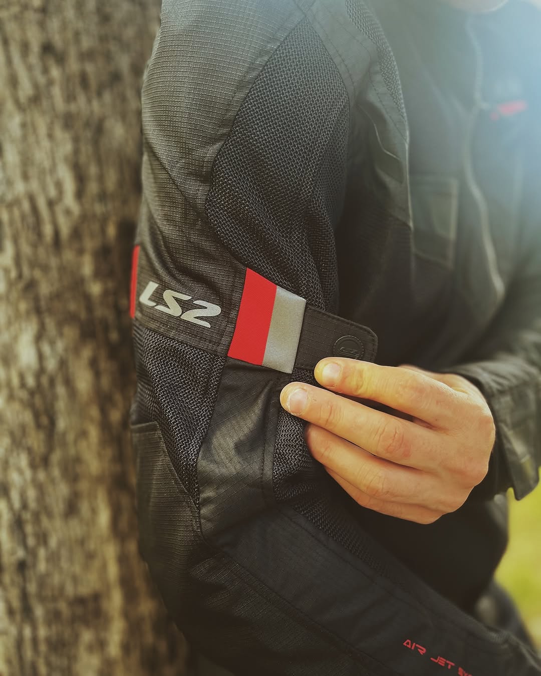 LS2 Garda Man Jacket Balck Red – www.ls2helmetspk.com
