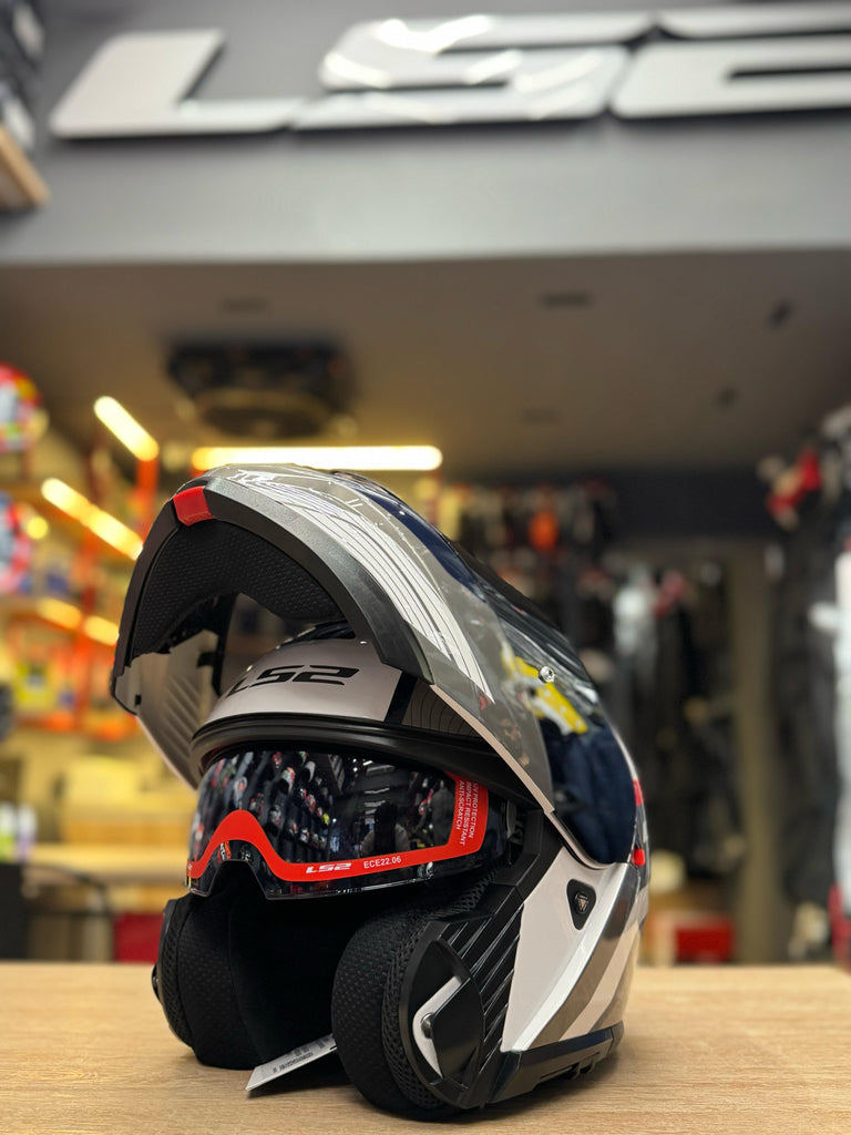 FF908 Strobe II Monza Gloss White Blue Red